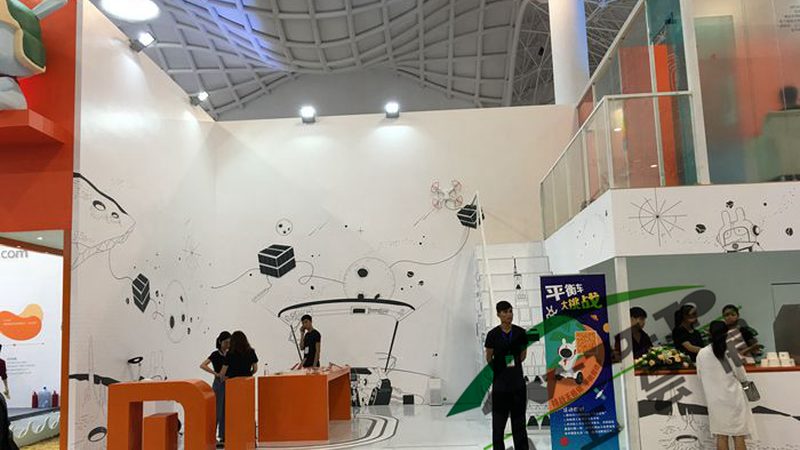 木质舞台板：搭建舞台的隐秘力量