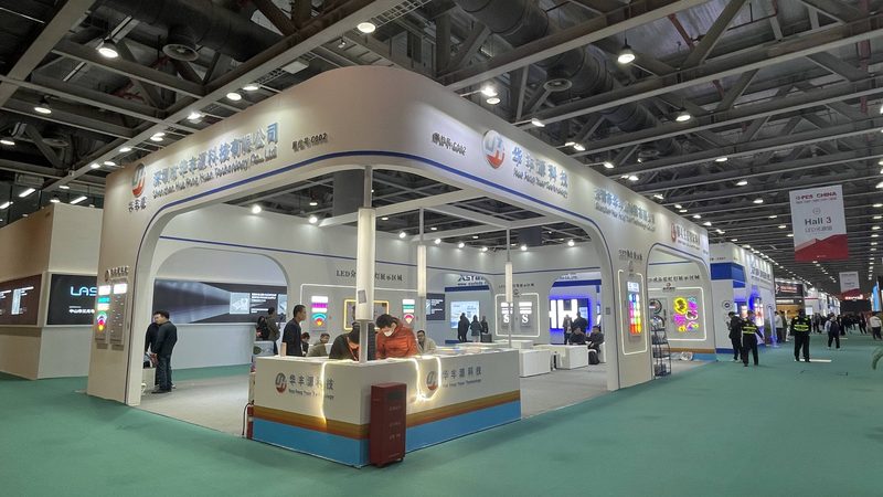 以下是一些在成都颇具实力的logo设计公司，供企业参考：